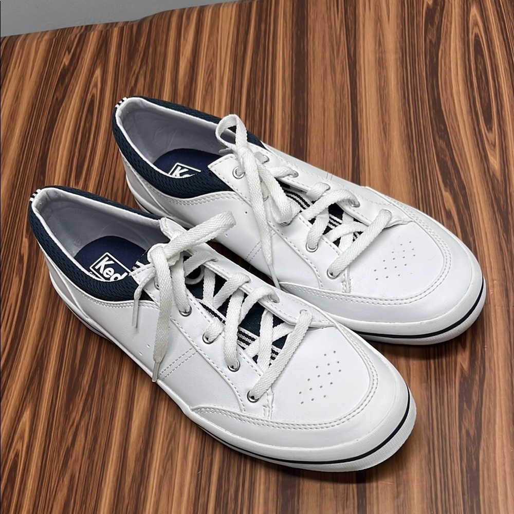 Keds Rebel White w/ Navy Accent Sneakers Tennis Shoes Size 10 WH60207